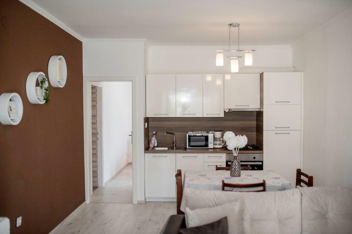 Apartman Jasmina Banjol Exterior foto